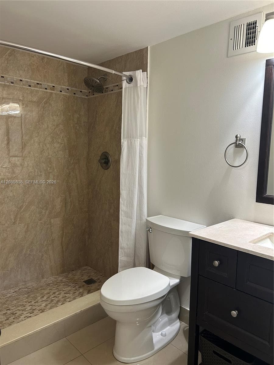 DESOTO PARK NORTH CONDO · #516 in Hallandale Beach - Photo 5