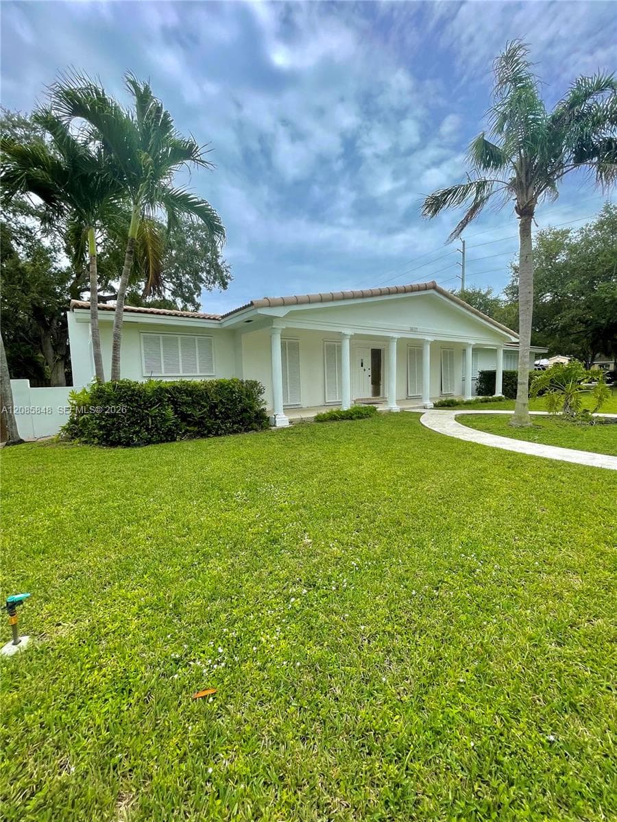 14321 SW 77th Ave photo 2