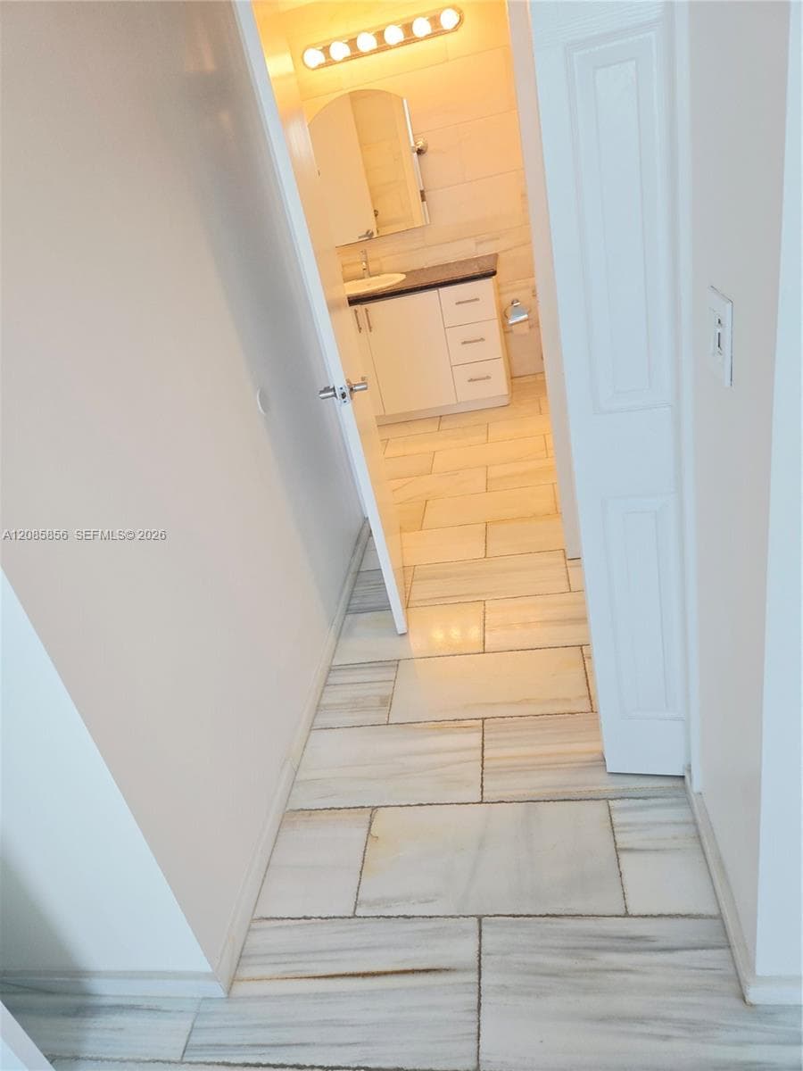 CORAL SEA VIEW CONDO · #1203 in Miami - Photo 6