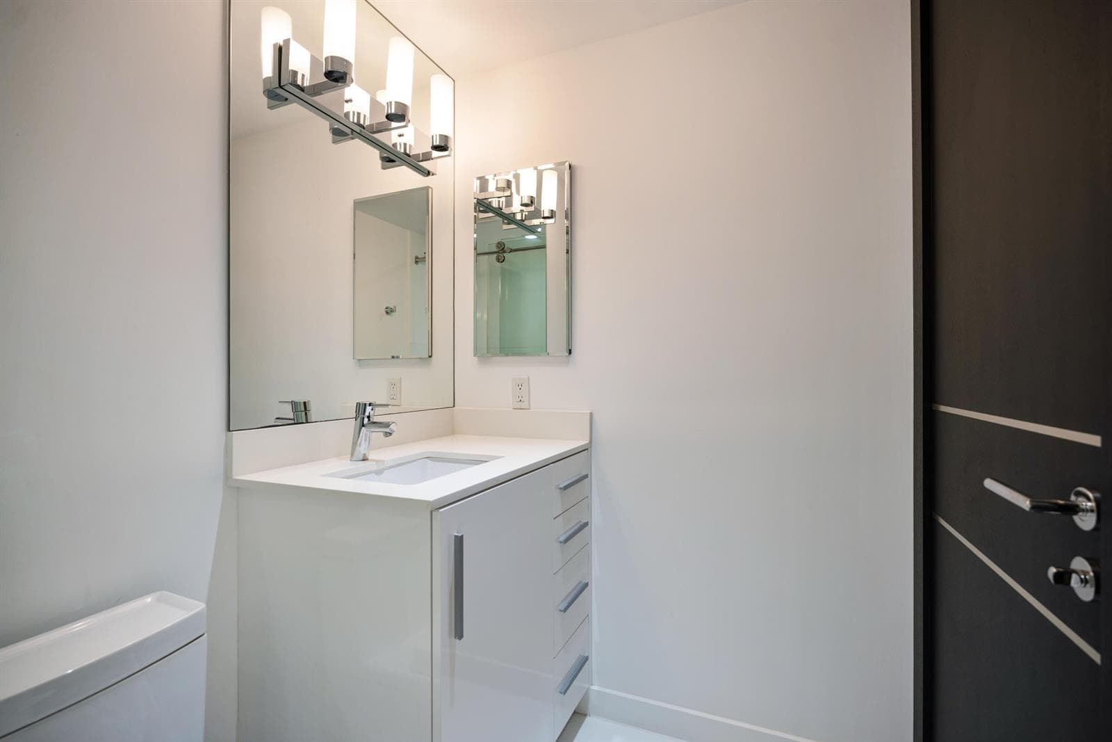 3rd Bath