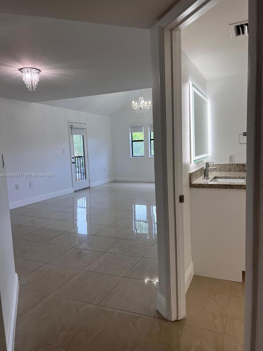 BISCAYNE BEACH CLUB CONDO · #10211 in Miami - Photo 32