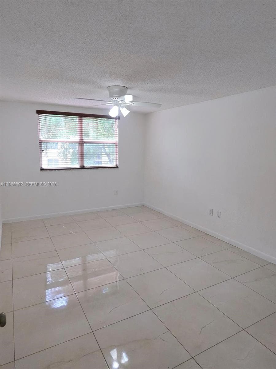 LAS VISTAS AT DORAL CONDO · #404 in Doral - Photo 6