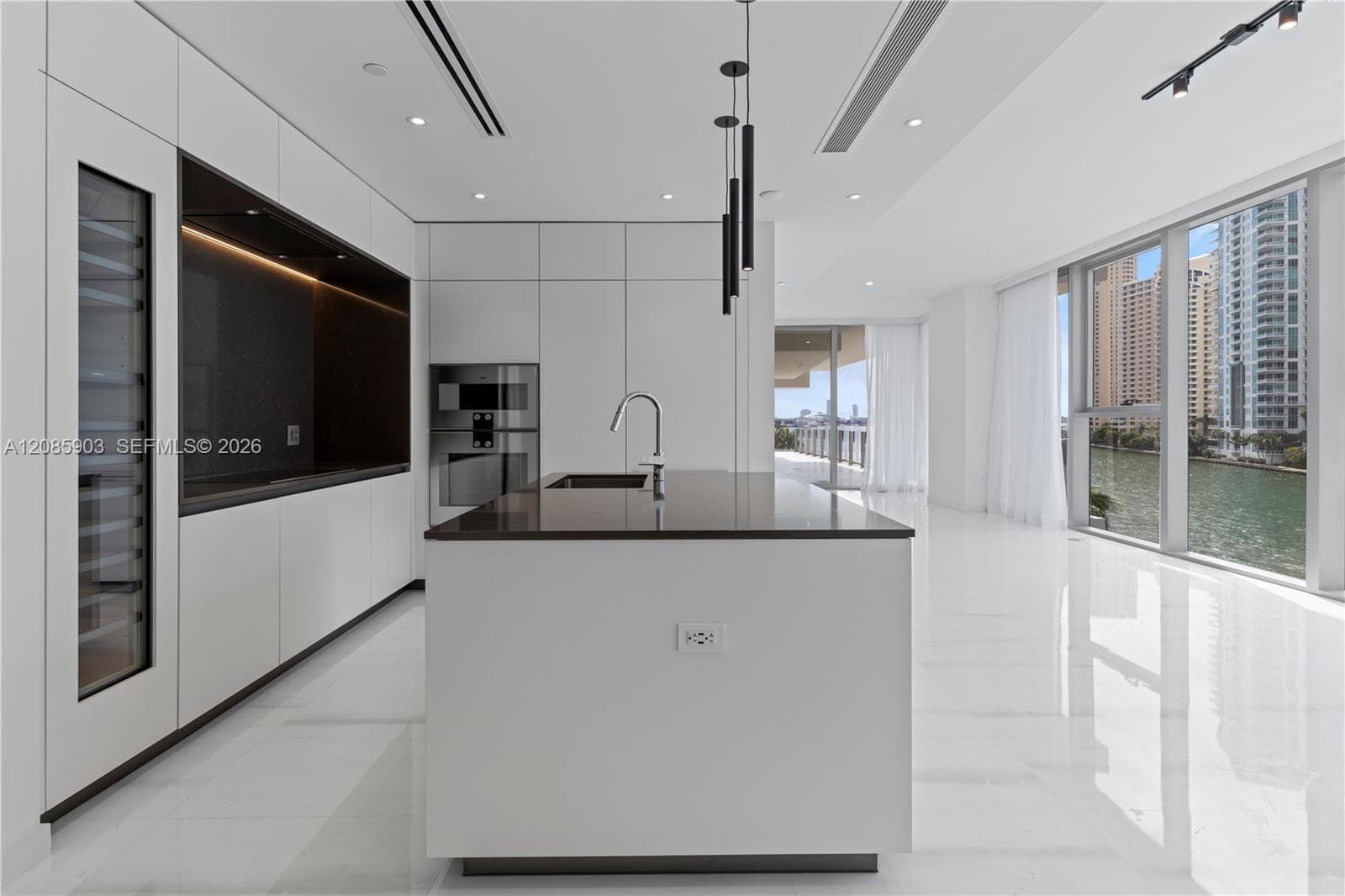 Aston Martin Residences · #1404W in Miami - Photo 13