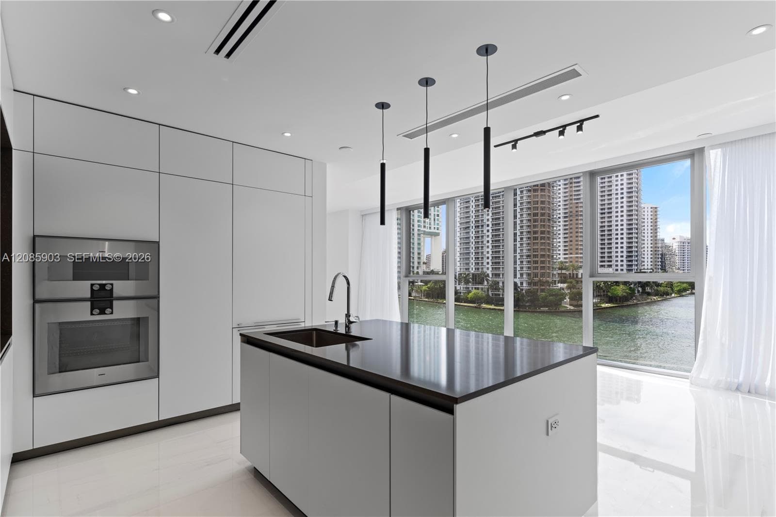 Aston Martin Residences · #1404W in Miami - Photo 12