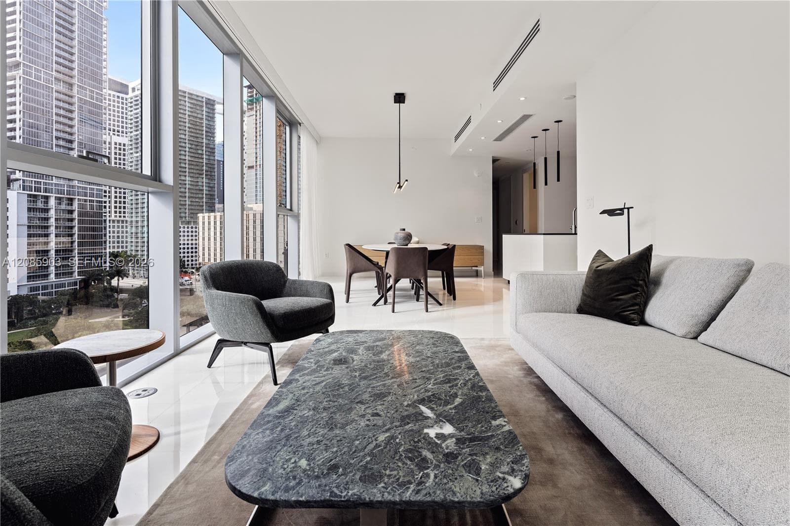 Aston Martin Residences · #1404W in Miami - Photo 1