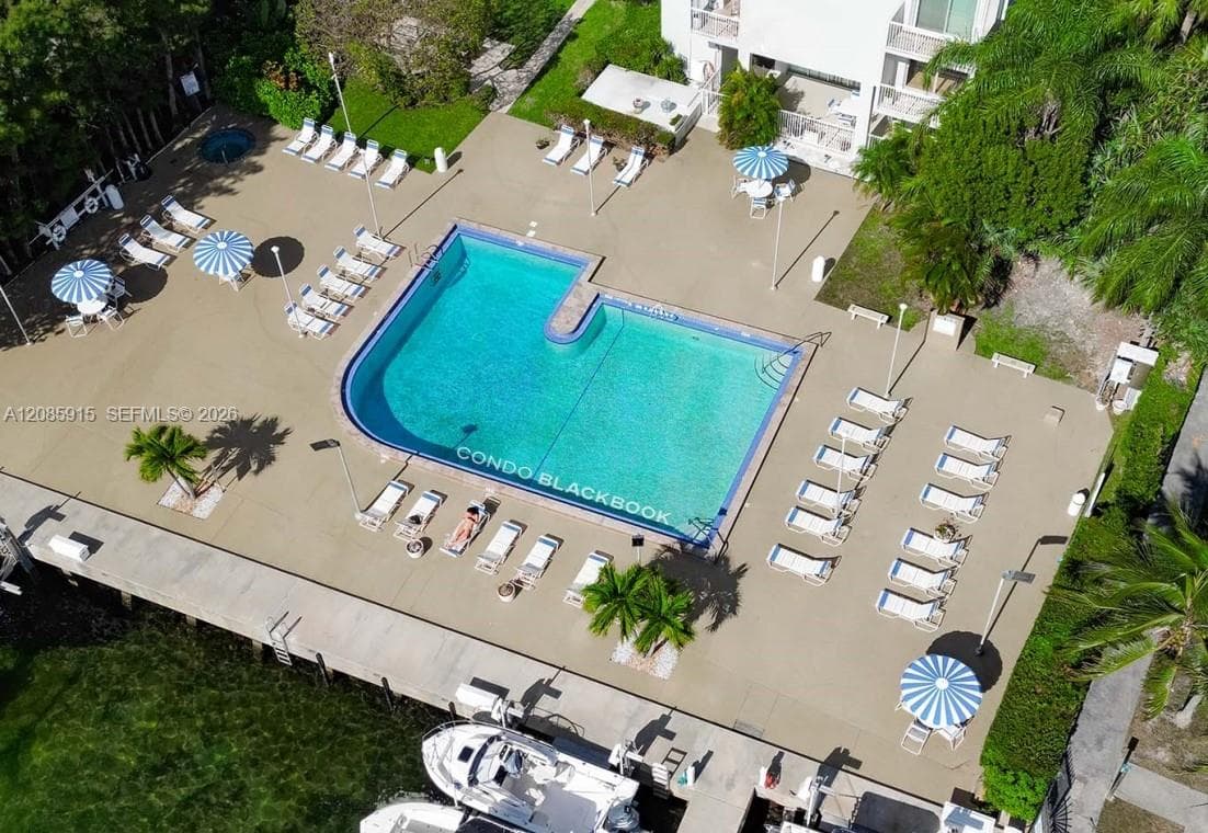 BRICKELL BISCAYNE CONDO · #7H in Miami - Photo 7
