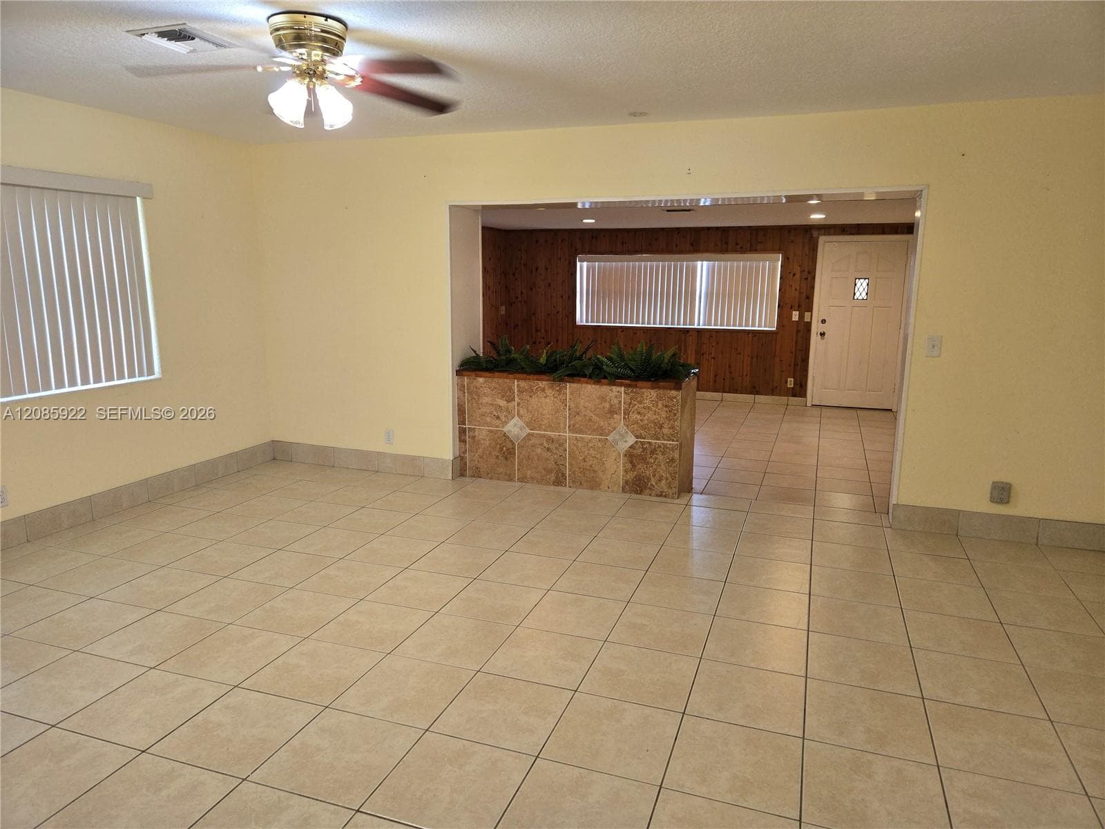 2359 N Wallen Dr photo 7