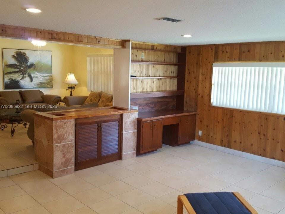 2359 N Wallen Dr photo 11