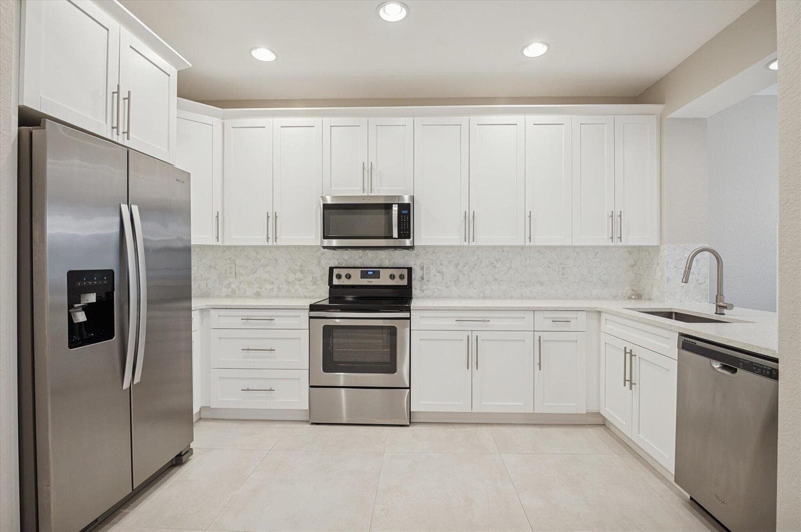 09-Steiner-950 Marina Del Ray Ln #4-9