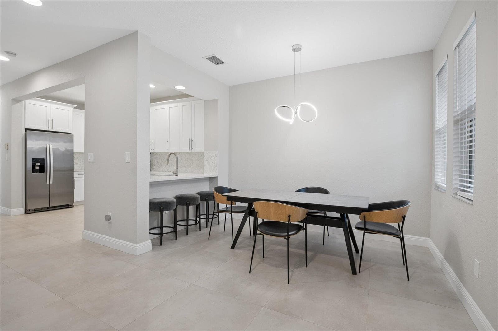 08-Steiner-950 Marina Del Ray Ln #4-8