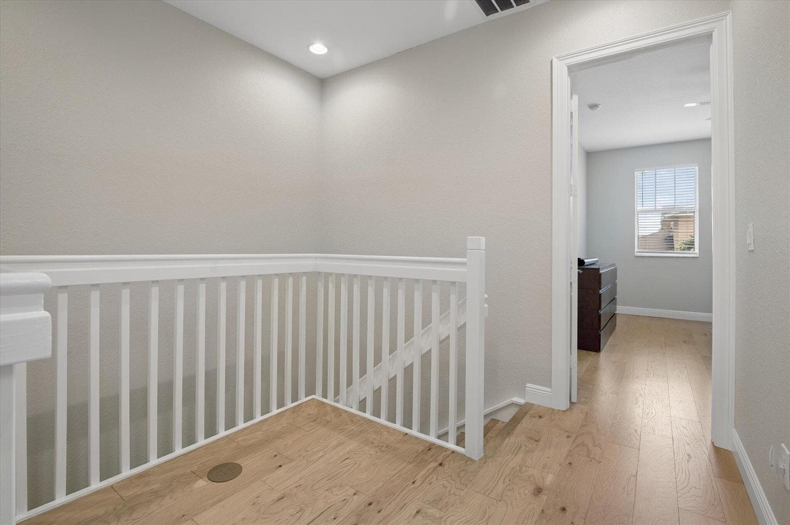 11-Steiner-950 Marina Del Ray Ln #4-11
