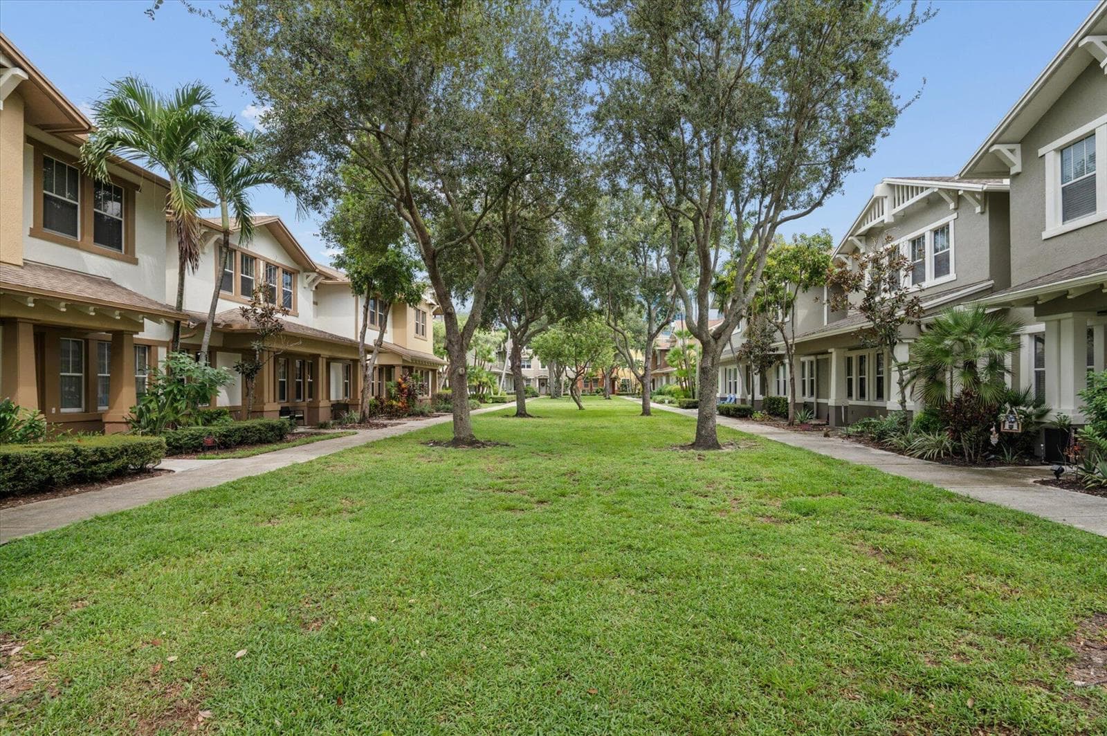 02-Steiner-950 Marina Del Ray Ln #4-2