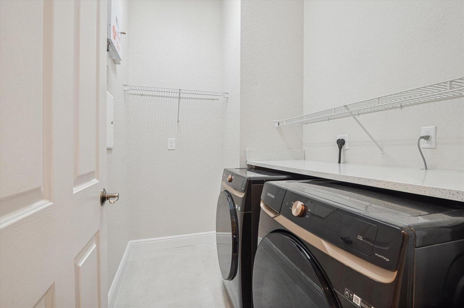 20-Steiner-950 Marina Del Ray Ln #4-20