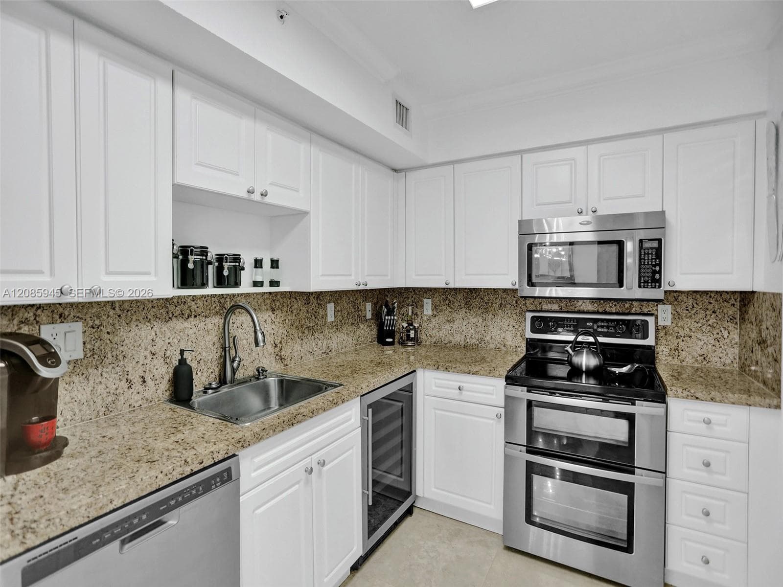 WAVE CONDO · #1511 (available Jan 7) in Hollywood - Photo 14