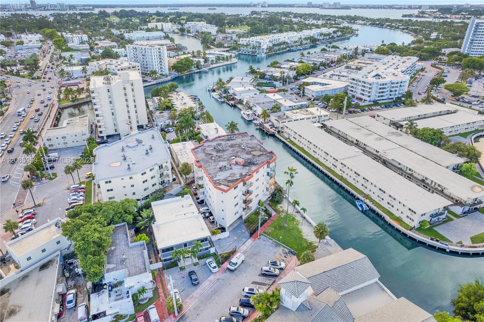 BONI VISTA TWO · #505 in Miami Beach - Photo 30