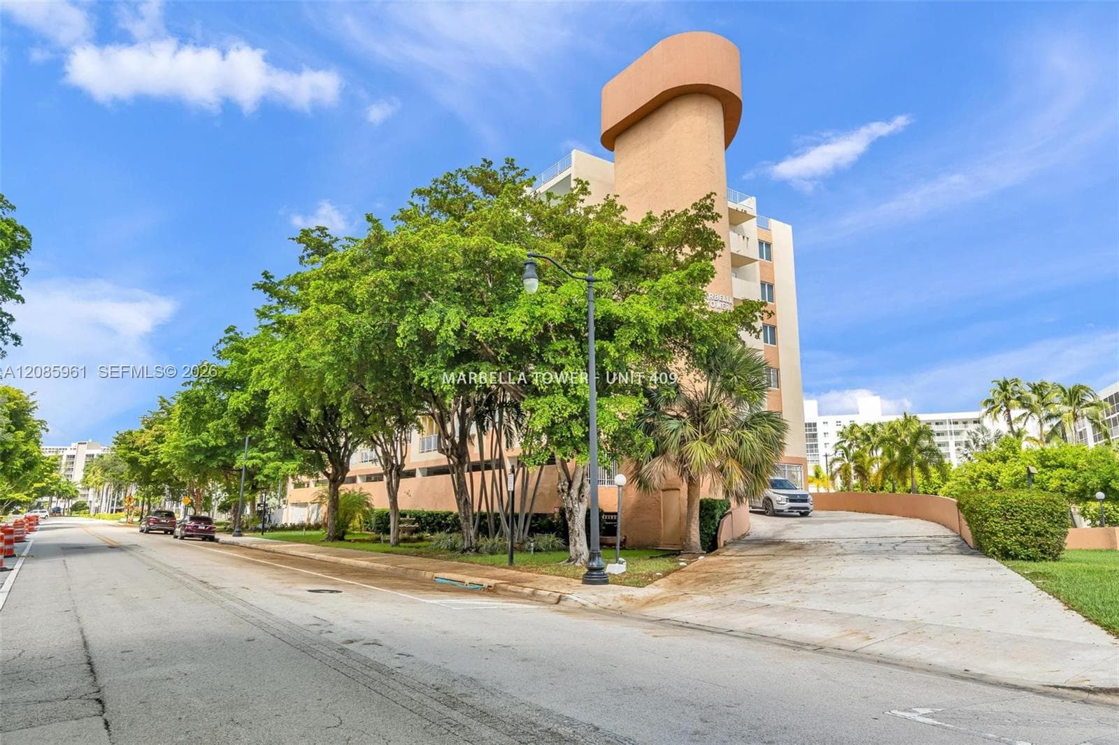 MARBELLA TOWER CONDO · #409 in Sunny Isles Beach - Photo 31