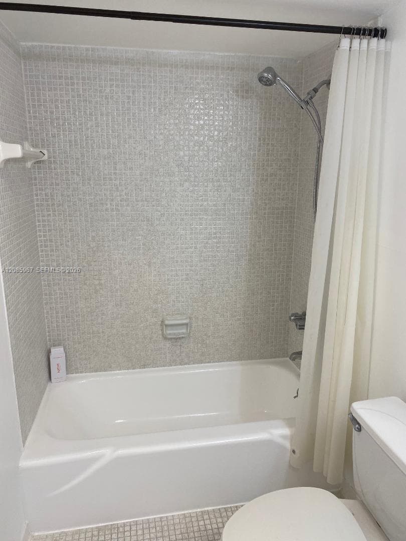 OCEANVIEW BUILDING B COND · #1025 in Sunny Isles Beach - Photo 16