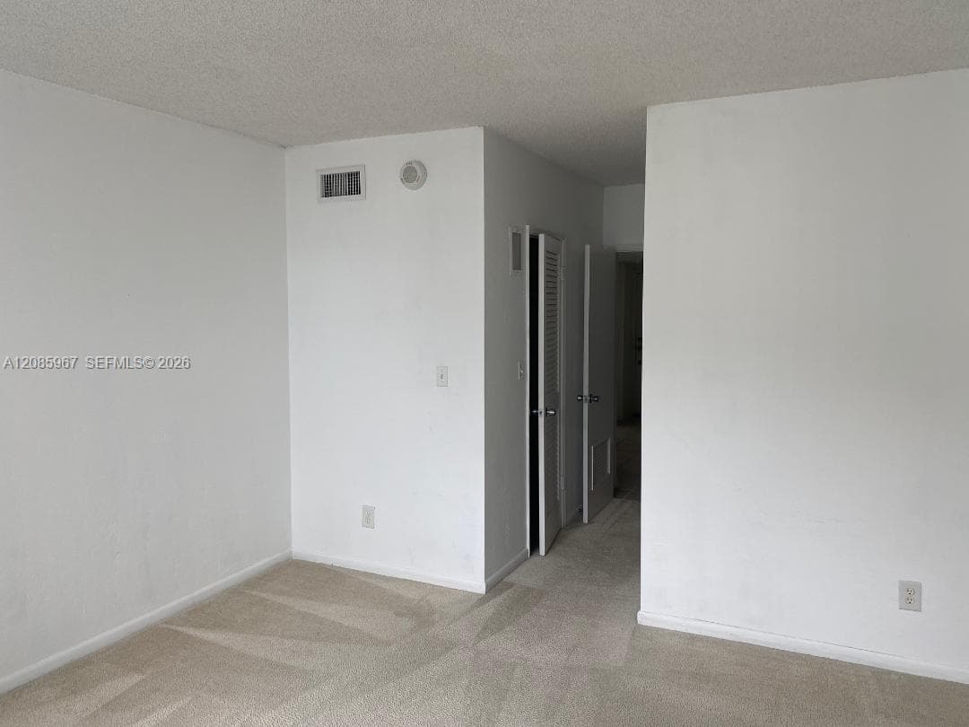 OCEANVIEW BUILDING B COND · #1025 in Sunny Isles Beach - Photo 20