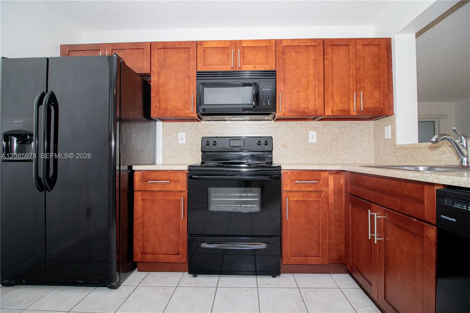 VILLA REAL CONDO NO 3 · #204 in Miami - Photo 6