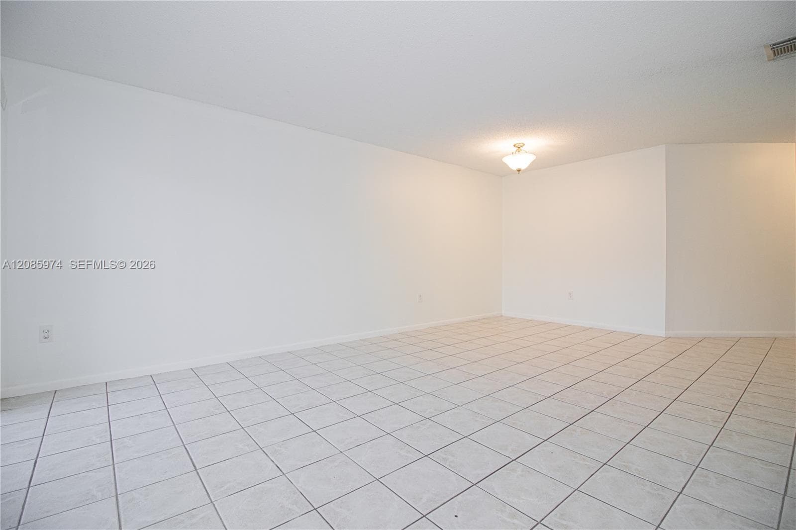 VILLA REAL CONDO NO 3 · #204 in Miami - Photo 9