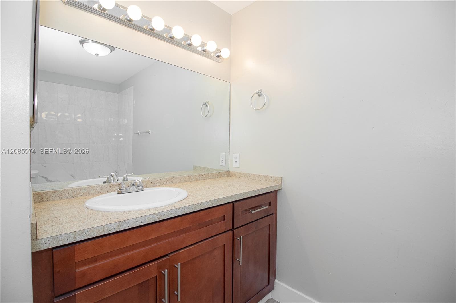VILLA REAL CONDO NO 3 · #204 in Miami - Photo 11