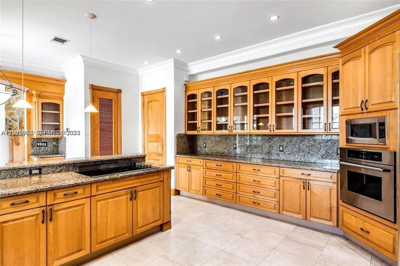 19420 W Saint Andrews Dr photo 21