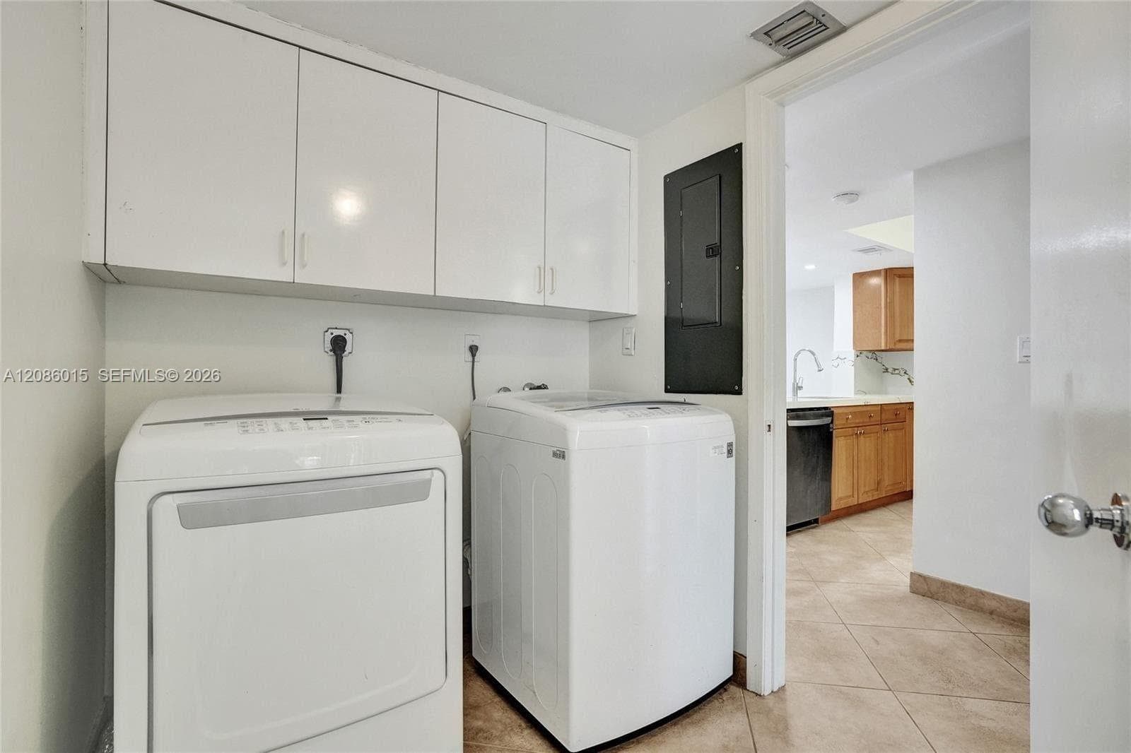 2689 NE 165th St #56 photo 29
