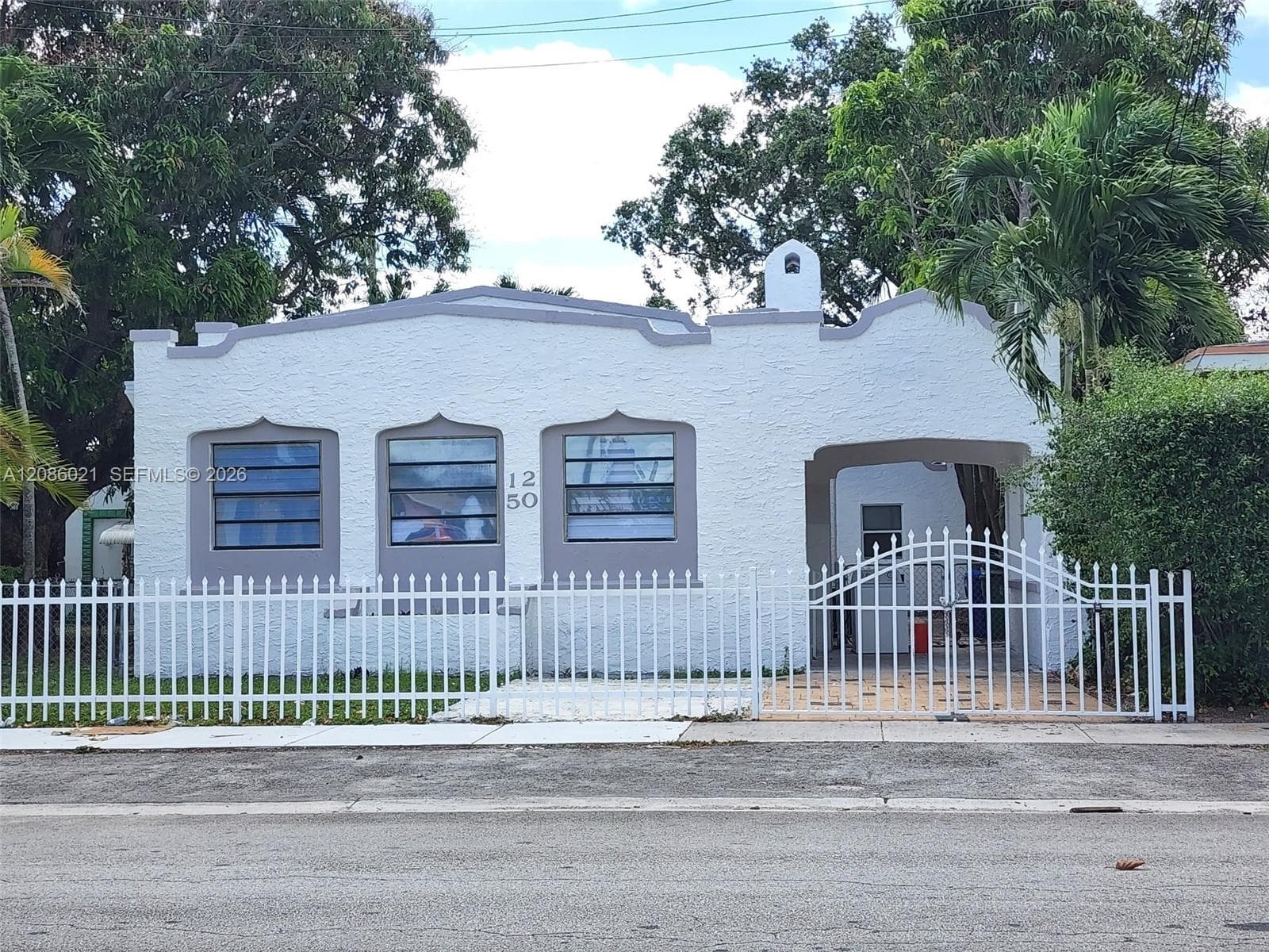1250 NW 55th St photo 1