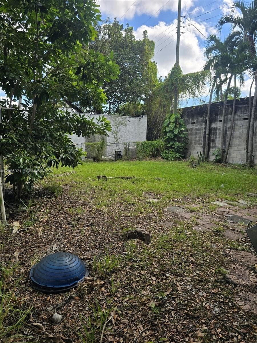 1250 NW 55th St photo 4