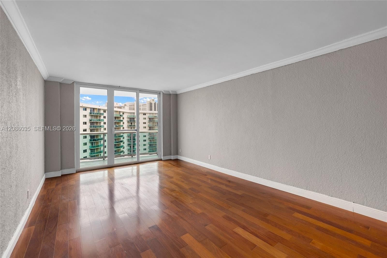 OCEANVIEW BUILDING A · #1520 in Sunny Isles Beach - Photo 3