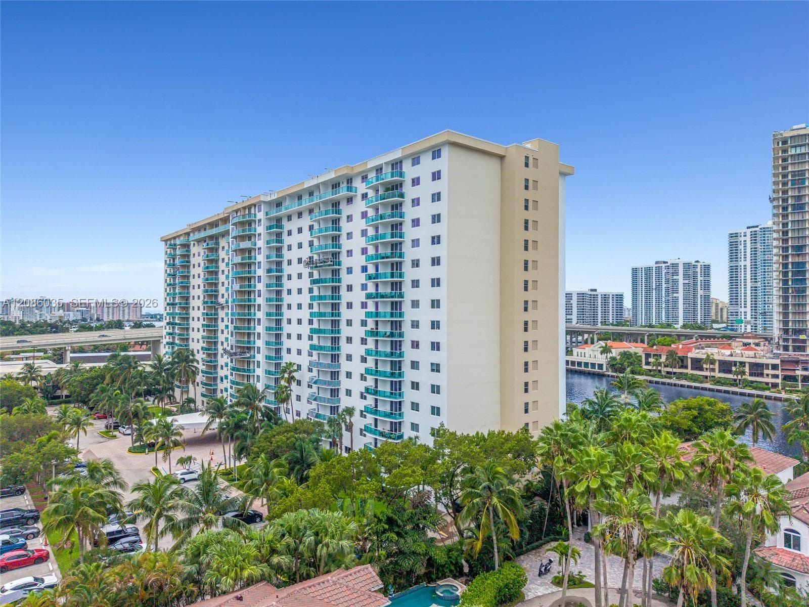 OCEANVIEW BUILDING A · #1520 in Sunny Isles Beach - Photo 32