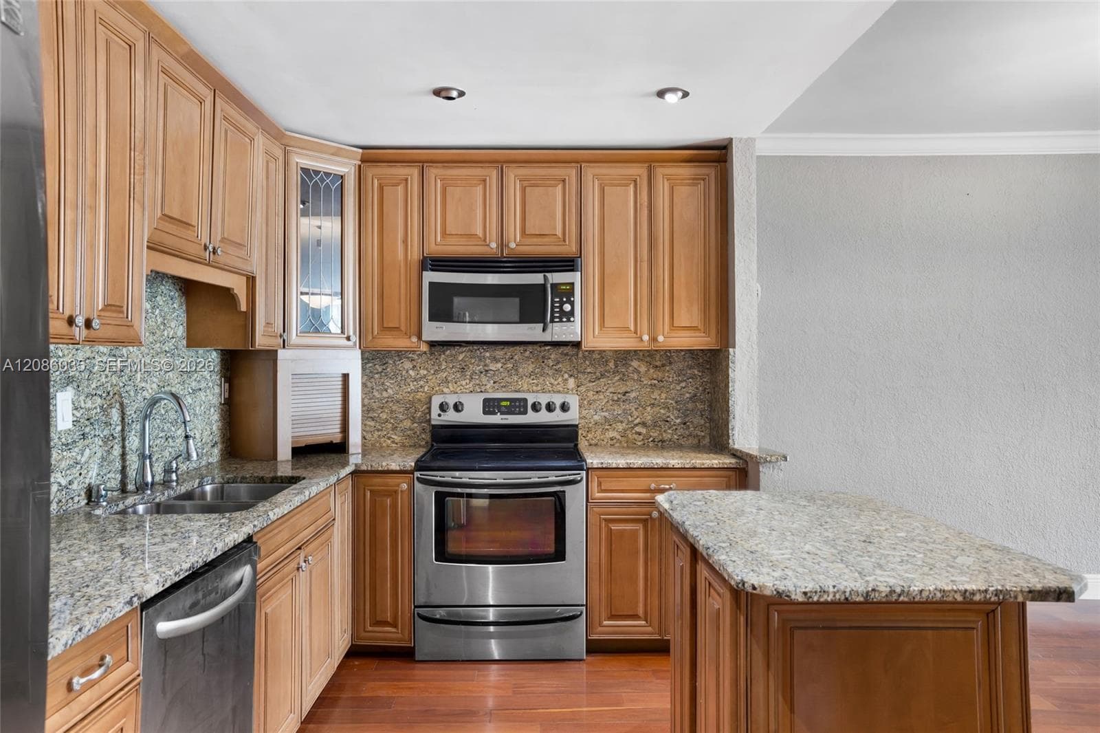 OCEANVIEW BUILDING A · #1520 in Sunny Isles Beach - Photo 10