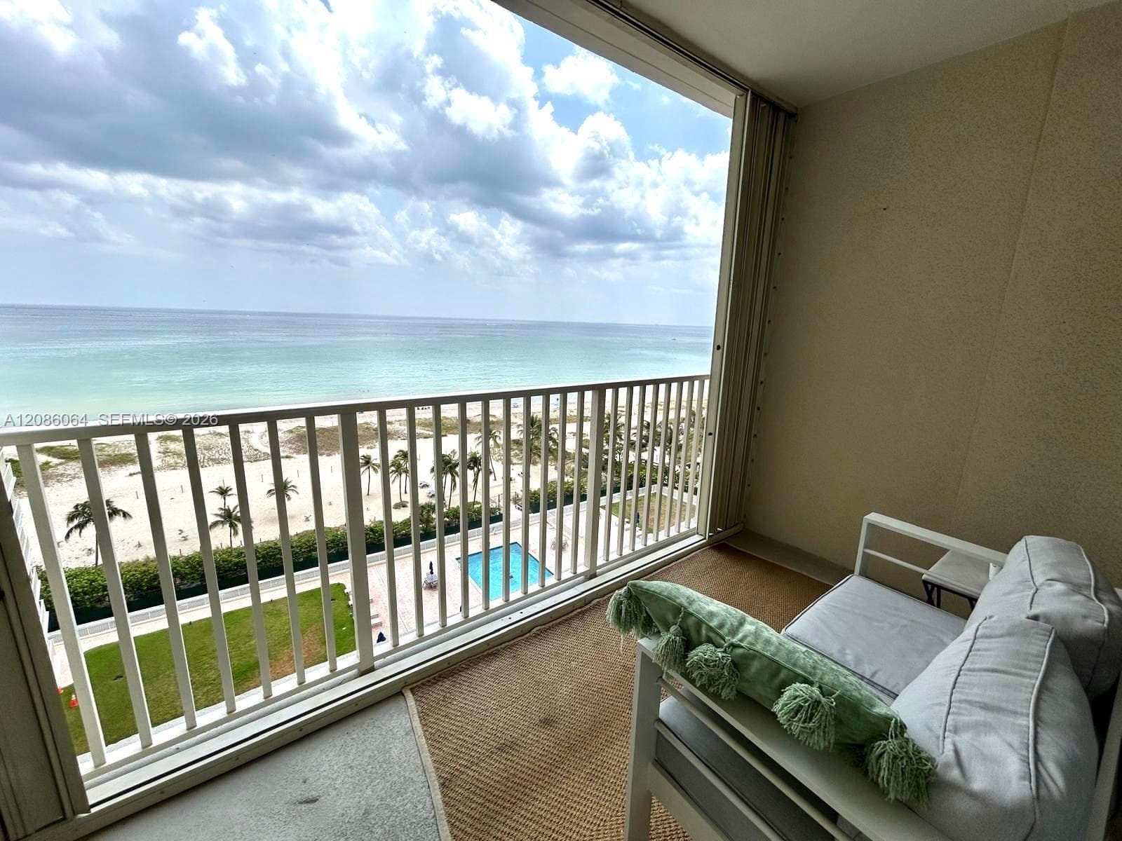 ADMIRALTY TOWERS · #1106 in Pompano Beach - Photo 2