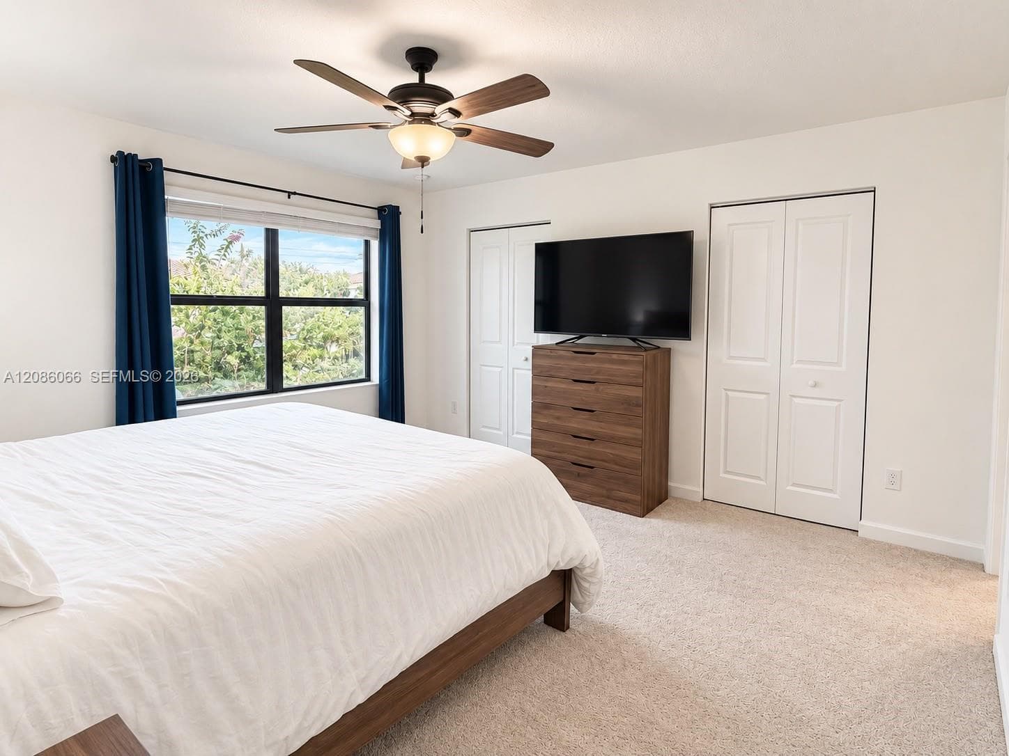5013 Woods Edge Cir photo 12