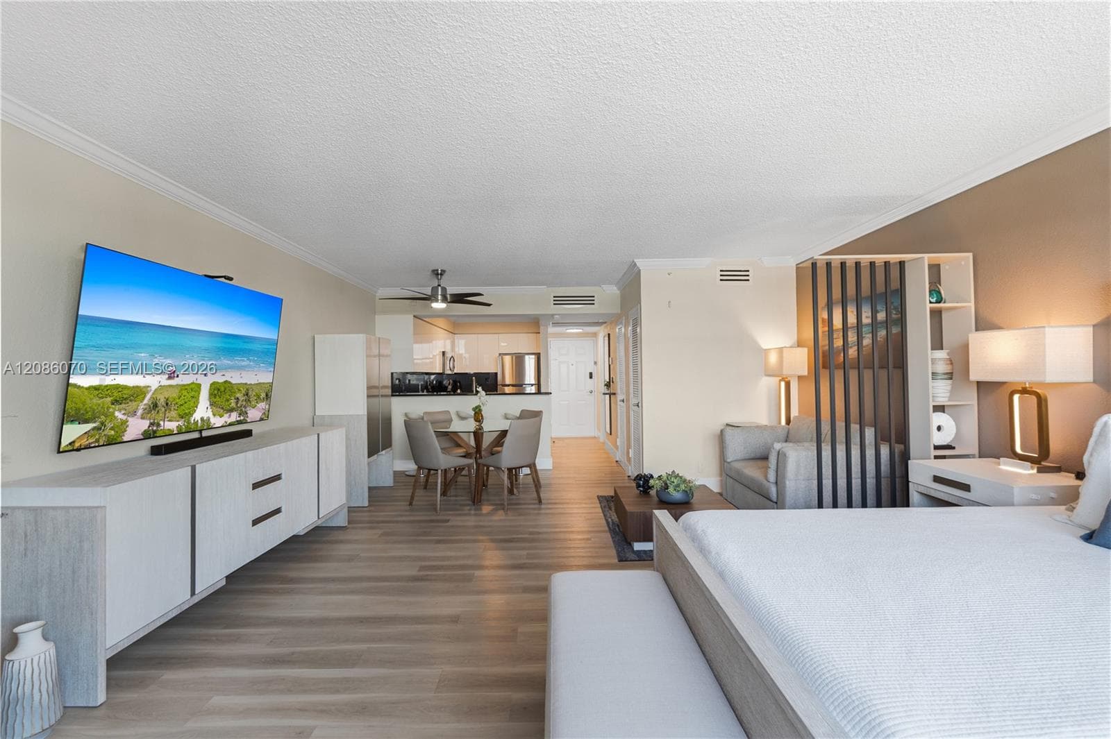 WAVE CONDO · #927 (available April 15) in Hollywood - Photo 21
