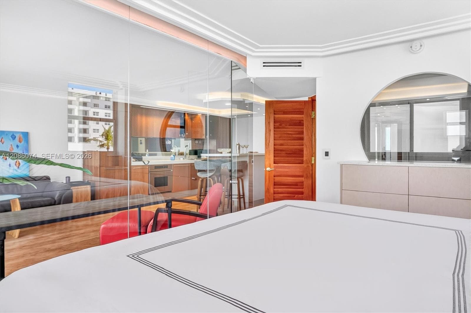 Presidential Condo · #518 in Miami Beach - Photo 7