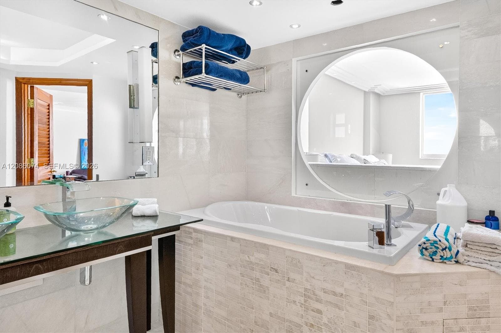 Presidential Condo · #518 in Miami Beach - Photo 20
