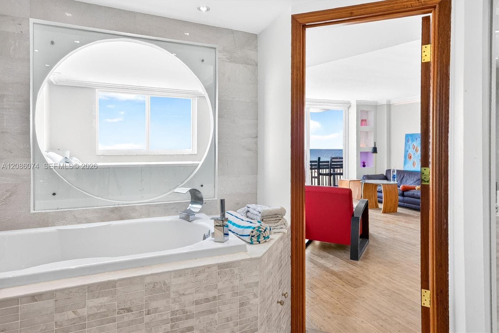 Presidential Condo · #518 in Miami Beach - Photo 21