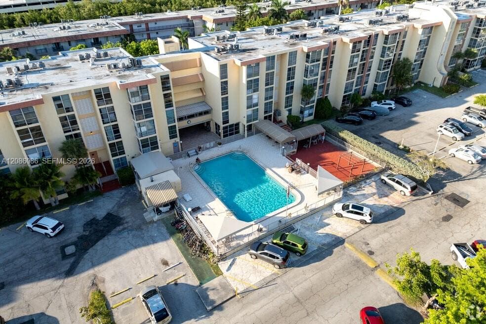 Avila South Condo · #504 in Sunny Isles Beach - Photo 1