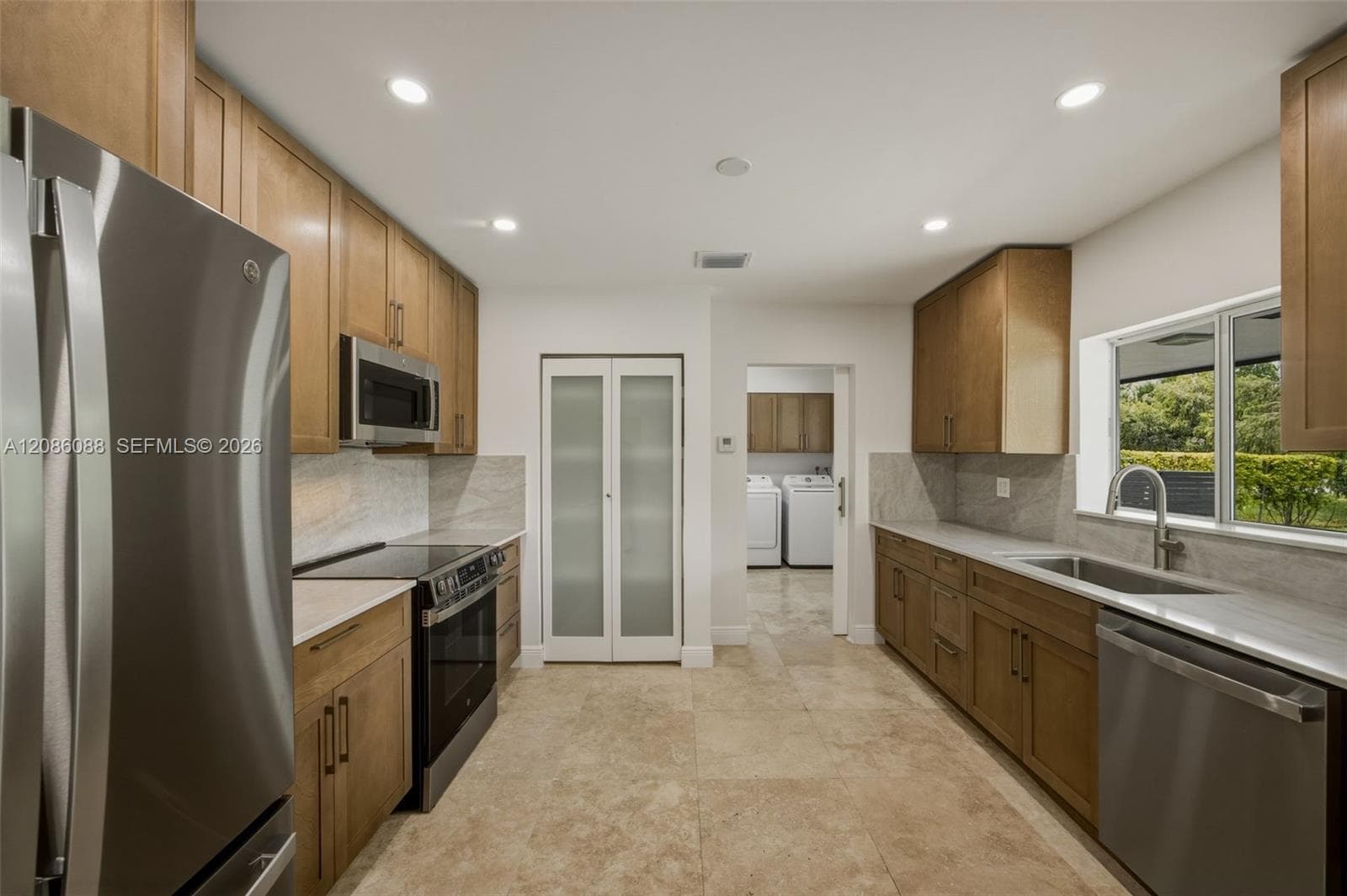 13240 SW 70th Ave photo 11