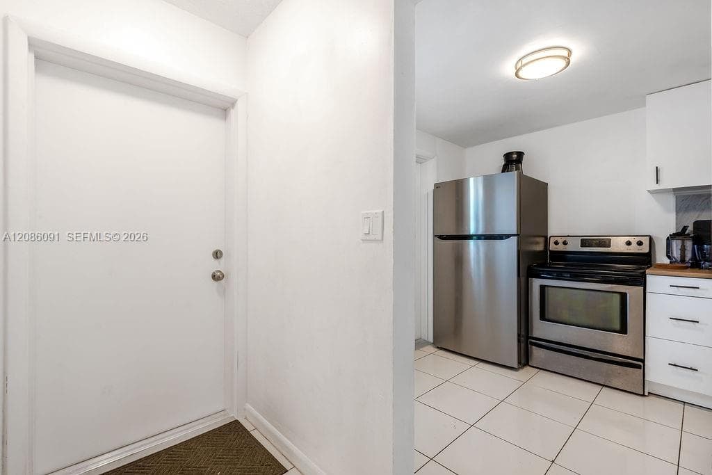 MEADOWBROOK · #106 in Hallandale Beach - Photo 19