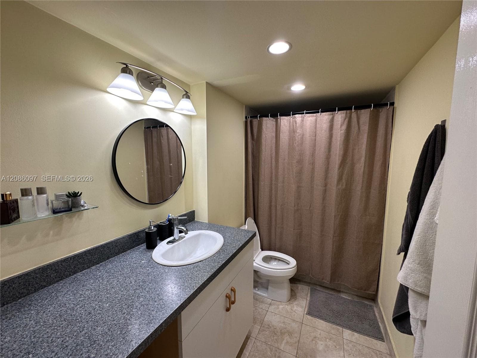 OLYMPUS CONDO PHASE · #614 in Hallandale Beach - Photo 6