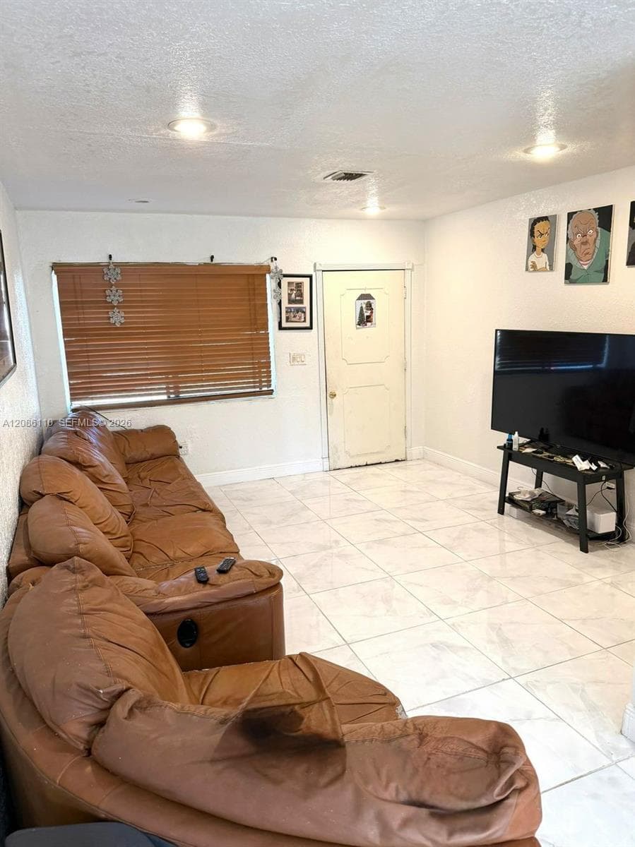 3350 NW 171 ter photo 3