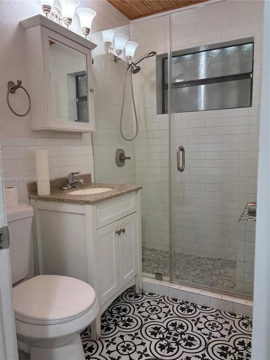 1561 NW 8th Ter #1561 photo 12