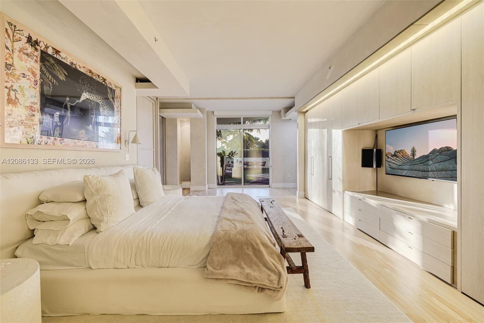 THE MERIDIAN CONDO · #307 in Miami Beach - Photo 12