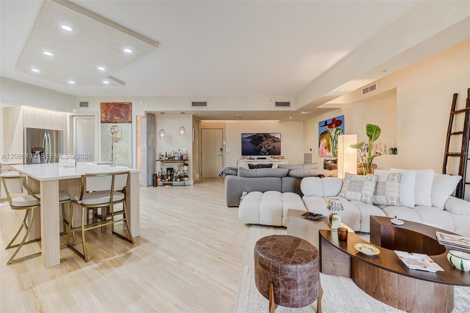 THE MERIDIAN CONDO · #307 in Miami Beach - Photo 5