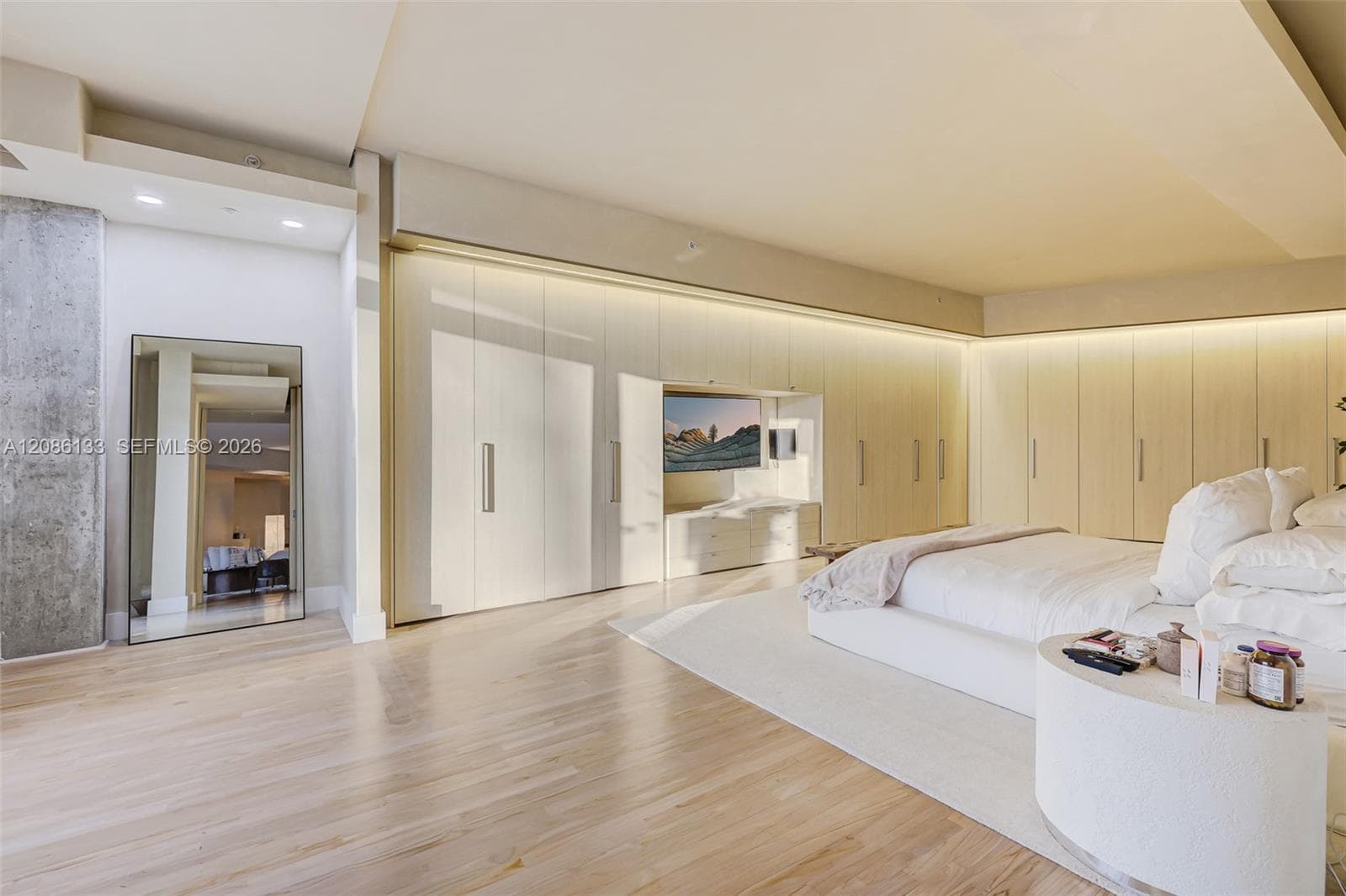 THE MERIDIAN CONDO · #307 in Miami Beach - Photo 10