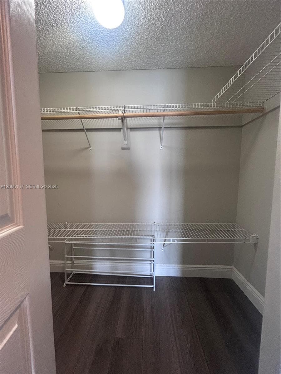 WINSTON TOWERS · #1601 in Sunny Isles Beach - Photo 20