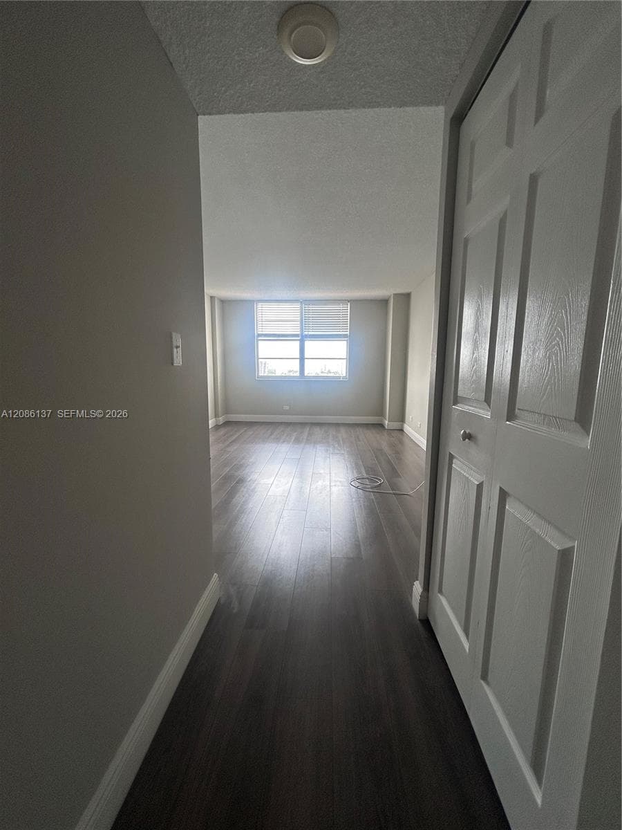 WINSTON TOWERS · #1601 in Sunny Isles Beach - Photo 15