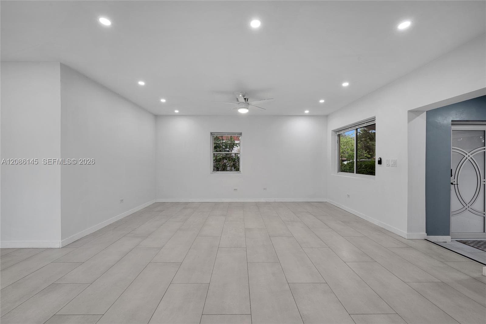 South Florida living, no HOA
